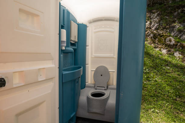 Best High-end porta potty rental  in Calverton, MD