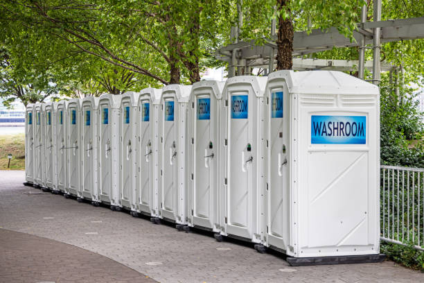 Best Portable toilet rental cost  in Calverton, MD